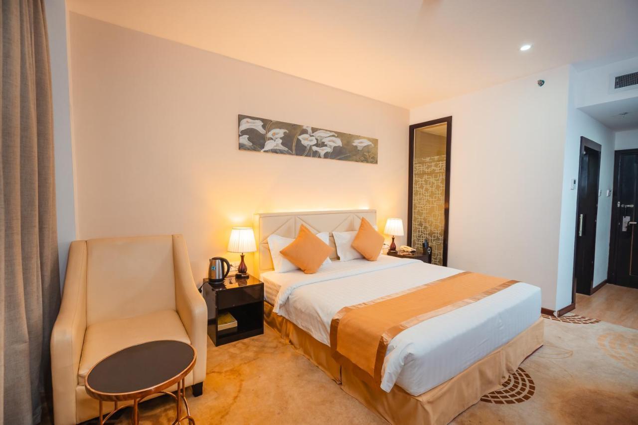 Hotel Sanchaung Yangon Luaran gambar