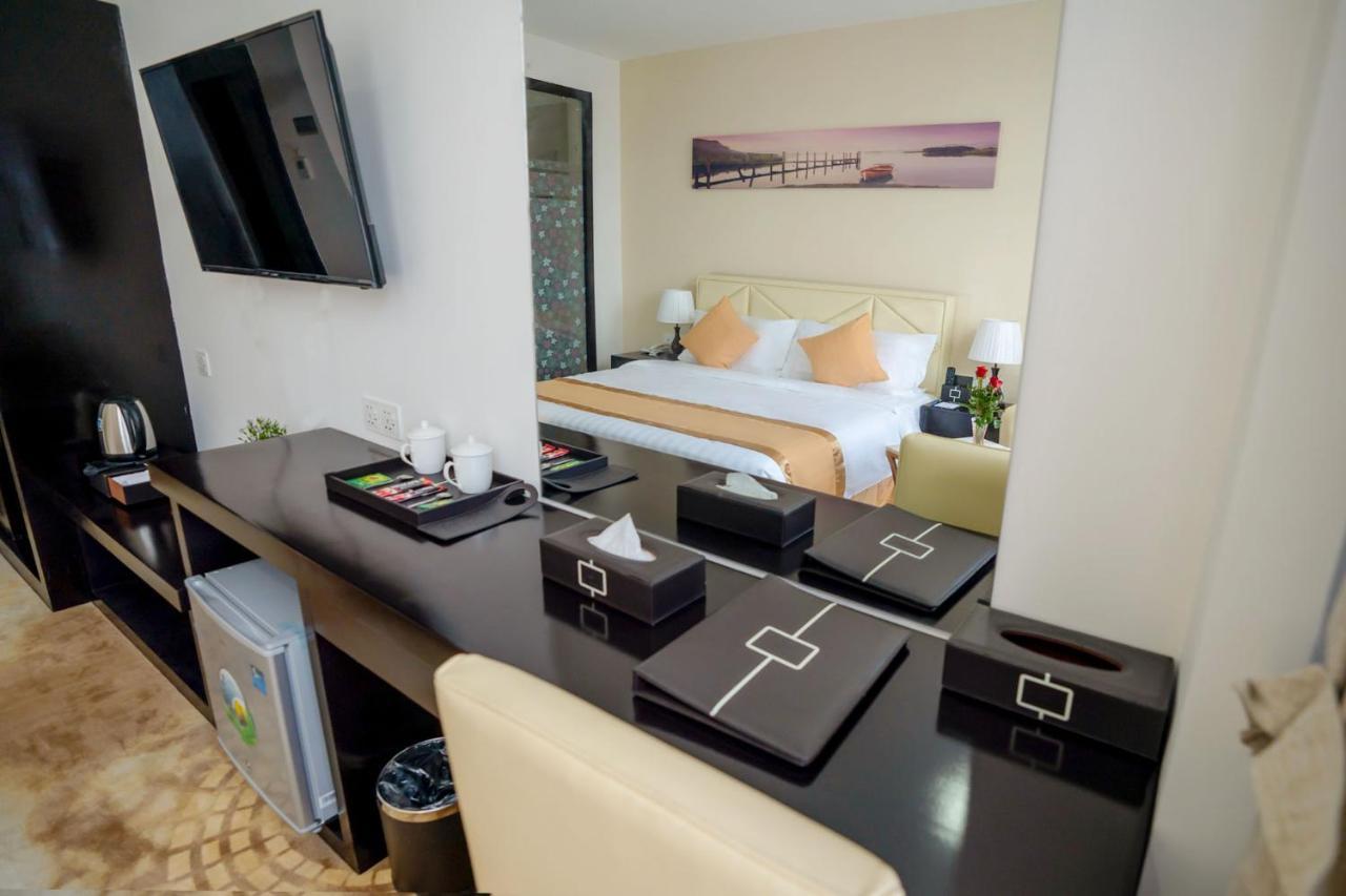 Hotel Sanchaung Yangon Luaran gambar