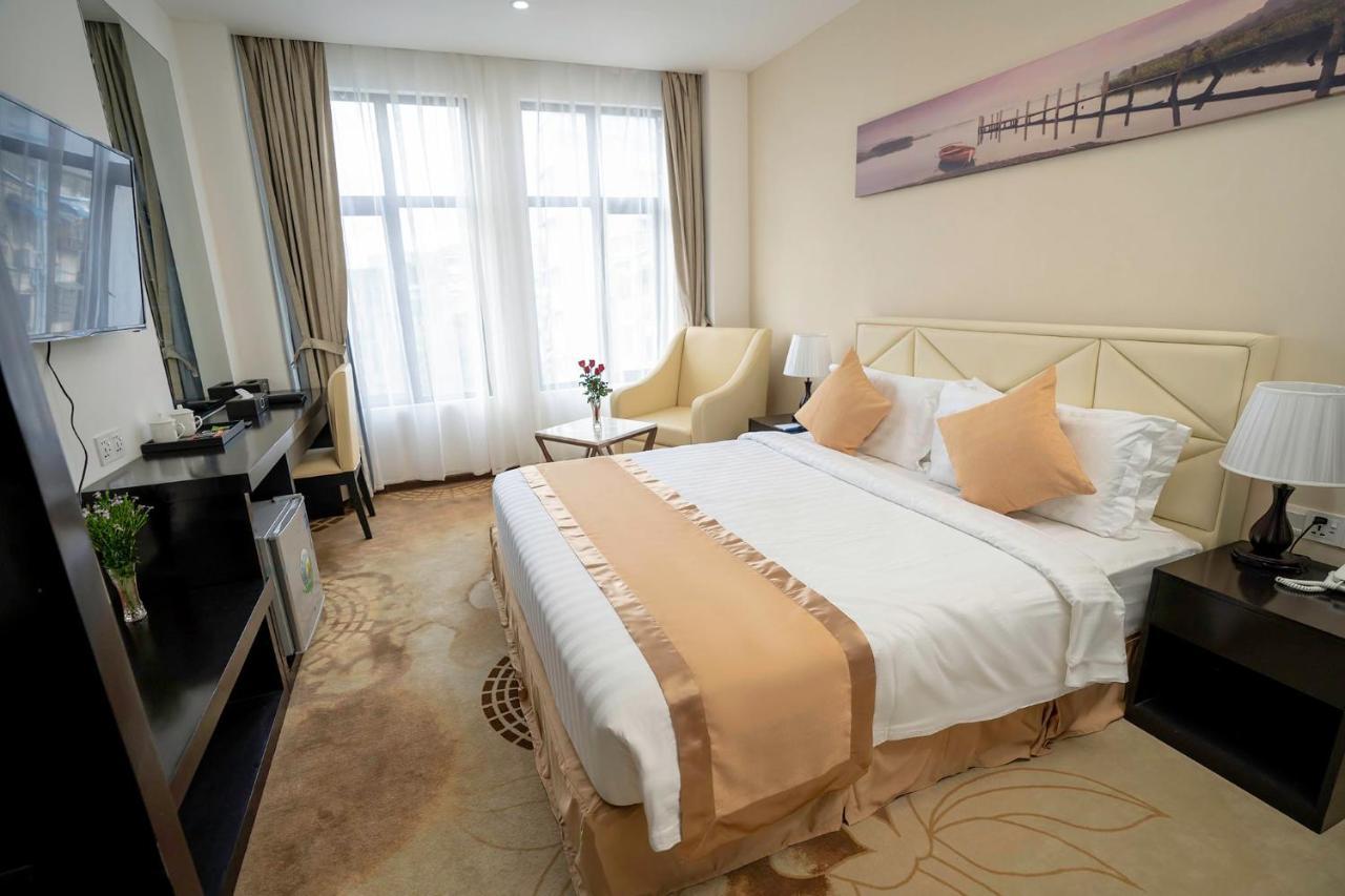 Hotel Sanchaung Yangon Luaran gambar
