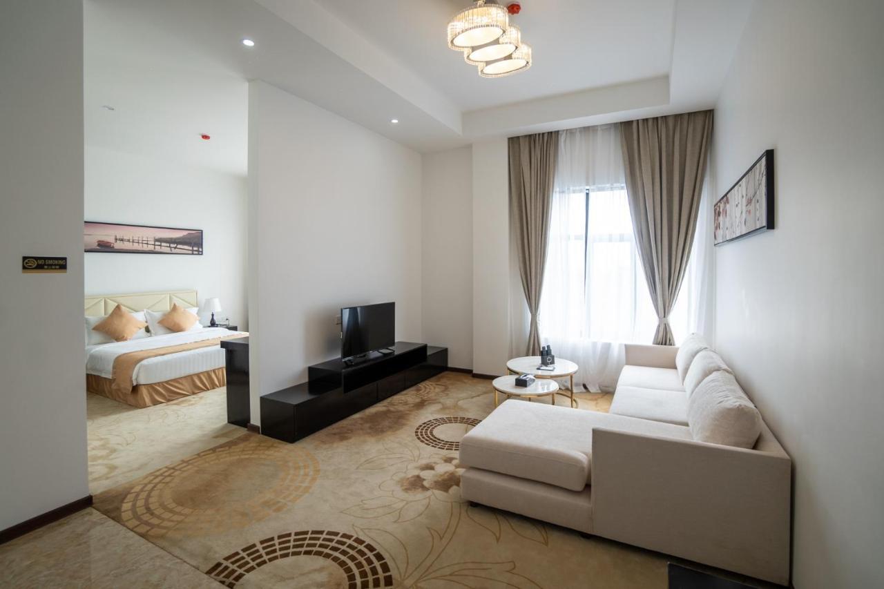 Hotel Sanchaung Yangon Luaran gambar